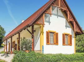 Lovely Home In Gaas With House A Panoramic View, hotel in Gaas