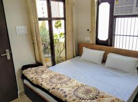 mye Home stay near golden temple، إقامة منزل في أمريتسار