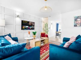Unique 2 Bedroom House - Free Wifi & Netflix - Garden - Parking - 4VC, casa vacacional en Minworth