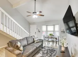 Updated Tallahassee Townhome 3 Mi to Downtown!