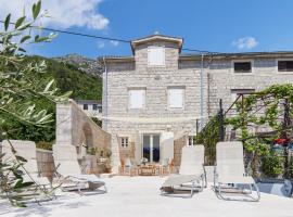 Villa La Vista Perast, cabana o cottage a Perast