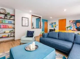 NEW Exciting Roma Condo Parque Mexico 550m Walk