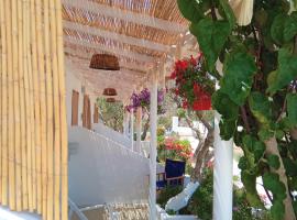 Errika's Sweet Home, hotel with parking in Provatas