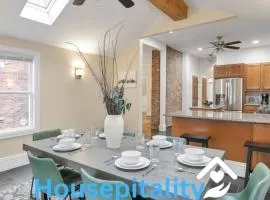 OSU and Short North 4 Bedroom Patio and Garage with EV