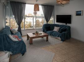 Appartement cosy sur Netanya, ubytování v soukromí v destinaci Netanja