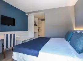 Flat 127 na Passagem a 700m da Praia do Forte