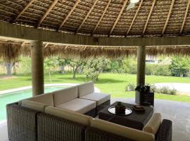 Oasis en Yautepec, alberca, jacuzzi y naturaleza, hotel en Yautepec de Zaragoza