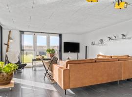 3 Bedroom Nice Home In Thyborøn, hotelli kohteessa Thyborøn