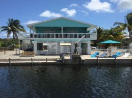 Go Fish Inn – willa w mieście Big Pine Key