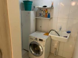 Apartamento Mobiliado no térreo, hotel in Cascavel