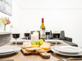 Food And Drink Expo 2024, Modern Large House, Minutes from the NEC - Airport Perfect for Contractors, HS2 Staff Fast WIFI AND FREE Parking, hotel amb jacuzzi a Birmingham