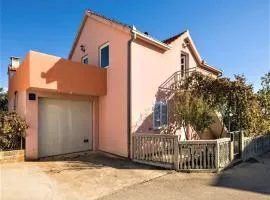 Apartments with parking space Plano, Trogir - 22550