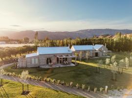 Monte Christo Winery Cottages, hotel with parking in Clyde