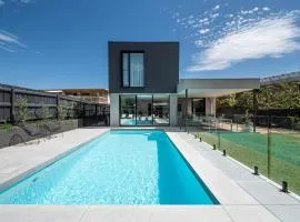 Bayleaf Beauty in Blairgowrie with pool