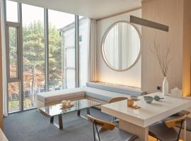 UH Suite The Seoul, hotel en Seúl