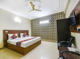 FabExpress Smart Stay, hotel in Mahipalpur, New Delhi