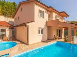 Nice Home In Dusina With Wifi