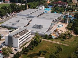 Aqua Hotel, hotel v destinácii Kecskemét