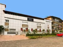 FabHotel Arsh Executive Inn