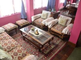Salakha Homestay, δωμάτιο σε οικογενειακή κατοικία σε Darjeeling
