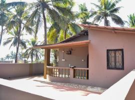 Viesnīca Valerys Nest Bogmalo - Private villa near the beach and Dabolim airport pilsētā Bogmalo