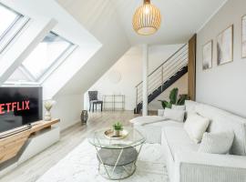 Gemütliche Penthouse-Wohnung I Jacuzzi I Gasgrill – apartament w mieście Rheda-Wiedenbrück