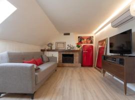 Motor Valley PentHouse - B&B Al Caminetto, hotel a Modena