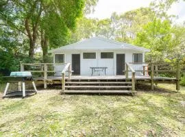 Beach Shack, 2 Min Walk to Beach