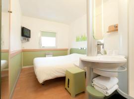 ibis budget Saint-Quentin Centre Gare, hotel sa Saint-Quentin