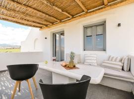 Luxury Naxos Villa | 4 Bedrooms | Villa Charlotte Linlin | Panoramic Sea Views | Naxos, hotel in Agia Anna Naxos