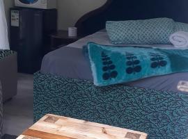 Alpha inn guest house accommodation, bed and breakfast en Midrand