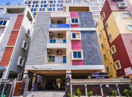 FabHotel Perams Grand Inn, hotel in HITEC City, Kondapur