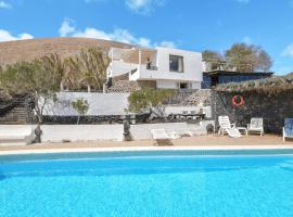 Finca La Calerita C, hotell i Yaiza