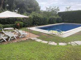 Villa Giulia between the sea and the mountains, hotel in Sant Vicenç de Montalt