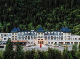 Grand Hotel Belushi, hotel with parking in Boge