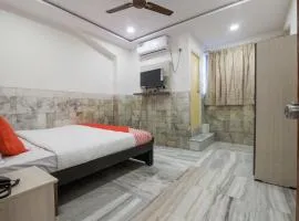 Hotel Holiday Rani Gunj Opp Punjab national bank