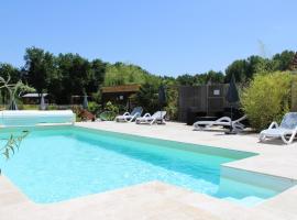 Ferme des Poulardieres – hotel w mieście Crouy-sur-Cosson