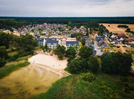 Studio-Appartement mit Meerblick im Baltic Lagoon Resort: Fuhlendorf şehrinde bir otel