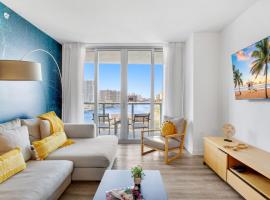 Amazing Pool Apartment with Balcony Near Beach, hotel em Hallandale Beach