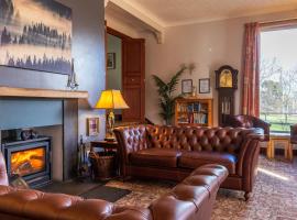 Crubenbeg Country House, country house in Newtonmore