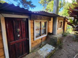 Residencial El Cielo Cabaña Popeye y Cabaña Pipil, cabaña o casa de campo en Los Naranjos