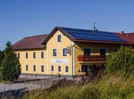 Gasthof Einfalt, pet-friendly hotel in Grossgerungs