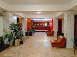 Hotel HNS Manaus, hotel with pools in Manaus