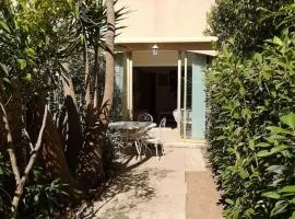Beautifull 2 rooms appt, closed all main sights!