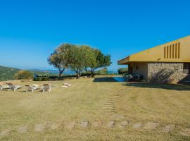 [Portisco-Costa Smeralda] Villa Giardino e Vista Mare, hotel in Marina di Portisco