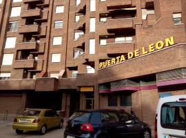 Apartamentos Turisticos Puerta de León, lággjaldahótel í León