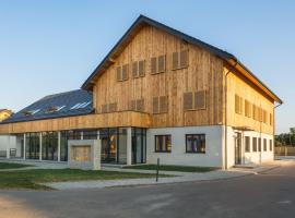 Hotel Naturum, hotel v destinaci Milicz