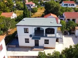 Apartments with a parking space Seline, Paklenica - 22077