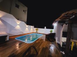 Casa piscina 8 pessoas, hotel en Saquarema