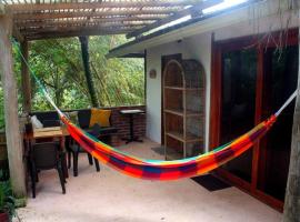 Casa Ariana, Acepto Mascota, cottage in Ayampe